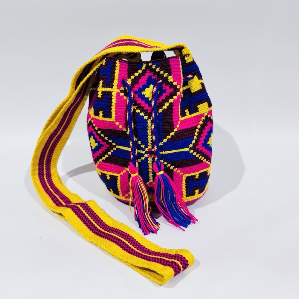 Authentic Wayuu Hand Woven Crossbody Bucket Bag Drawstring Close Festival Boho